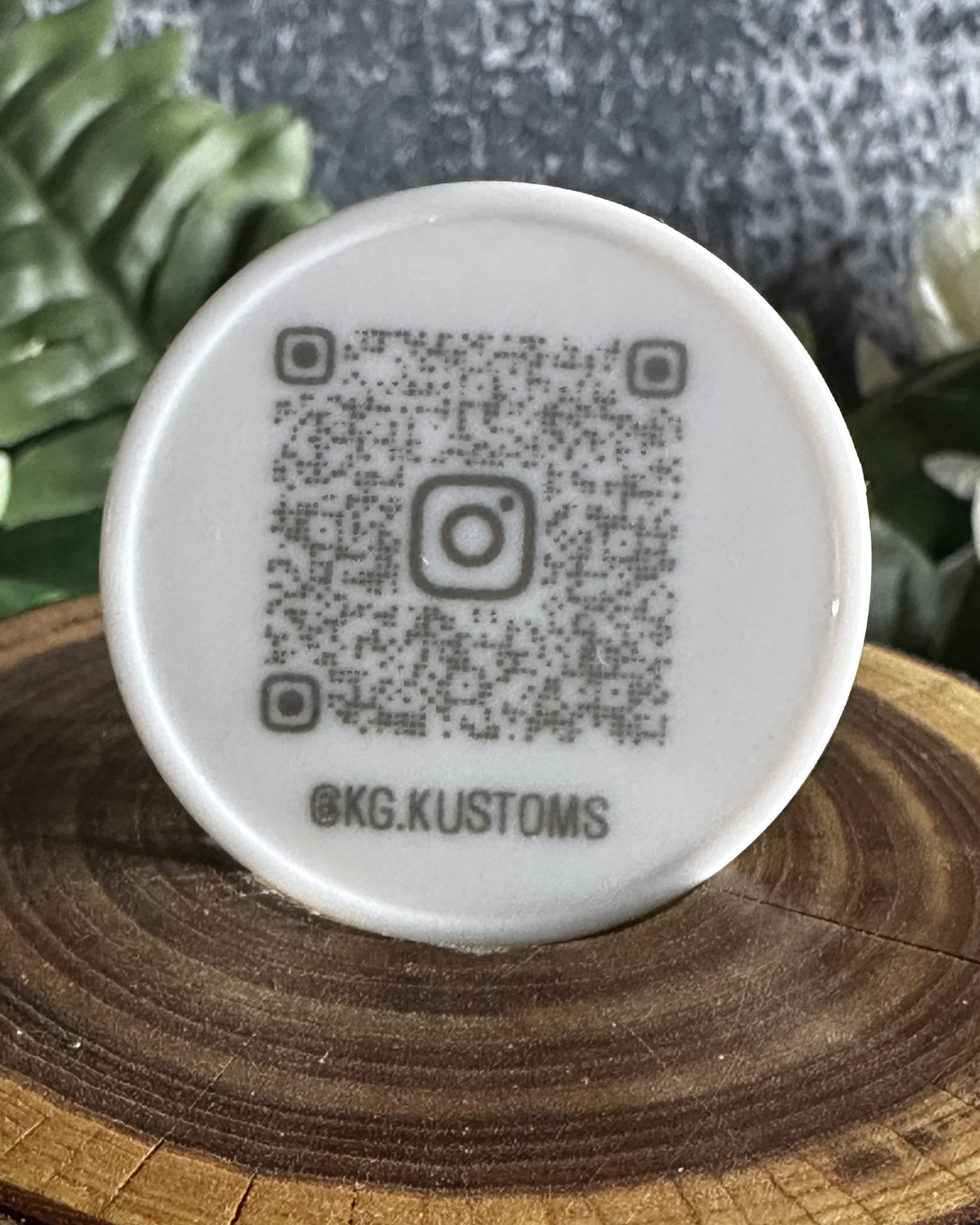 Plastic Poker Chip QR Code To Your Social Media Links